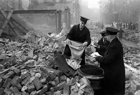 london blitz metal box deed|blitz of london 1940.